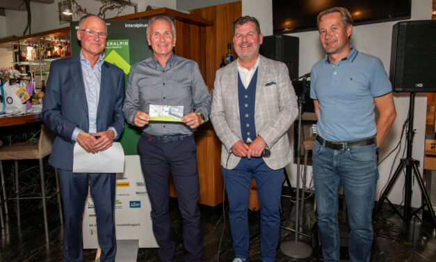 INTERALPIN Golftrophy: Stimmungsvoller Turniertag in Igls