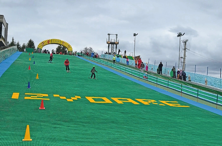 Izvoare-Resort: ein Ganzjahresreiseziel dank künstlicher Piste