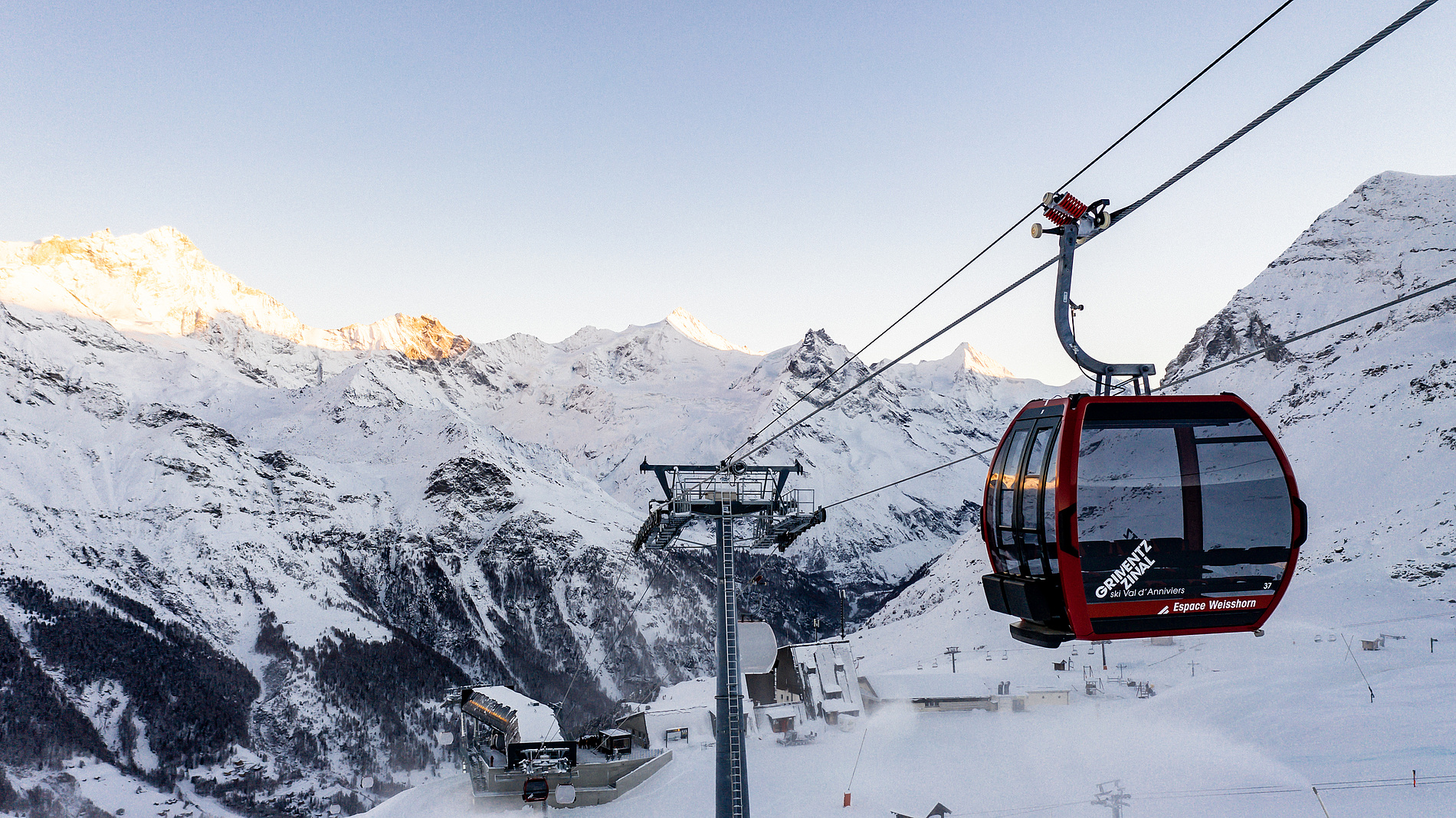 Neue 10er-Kabinenbahn in Grimentz-Zinal in Betrieb