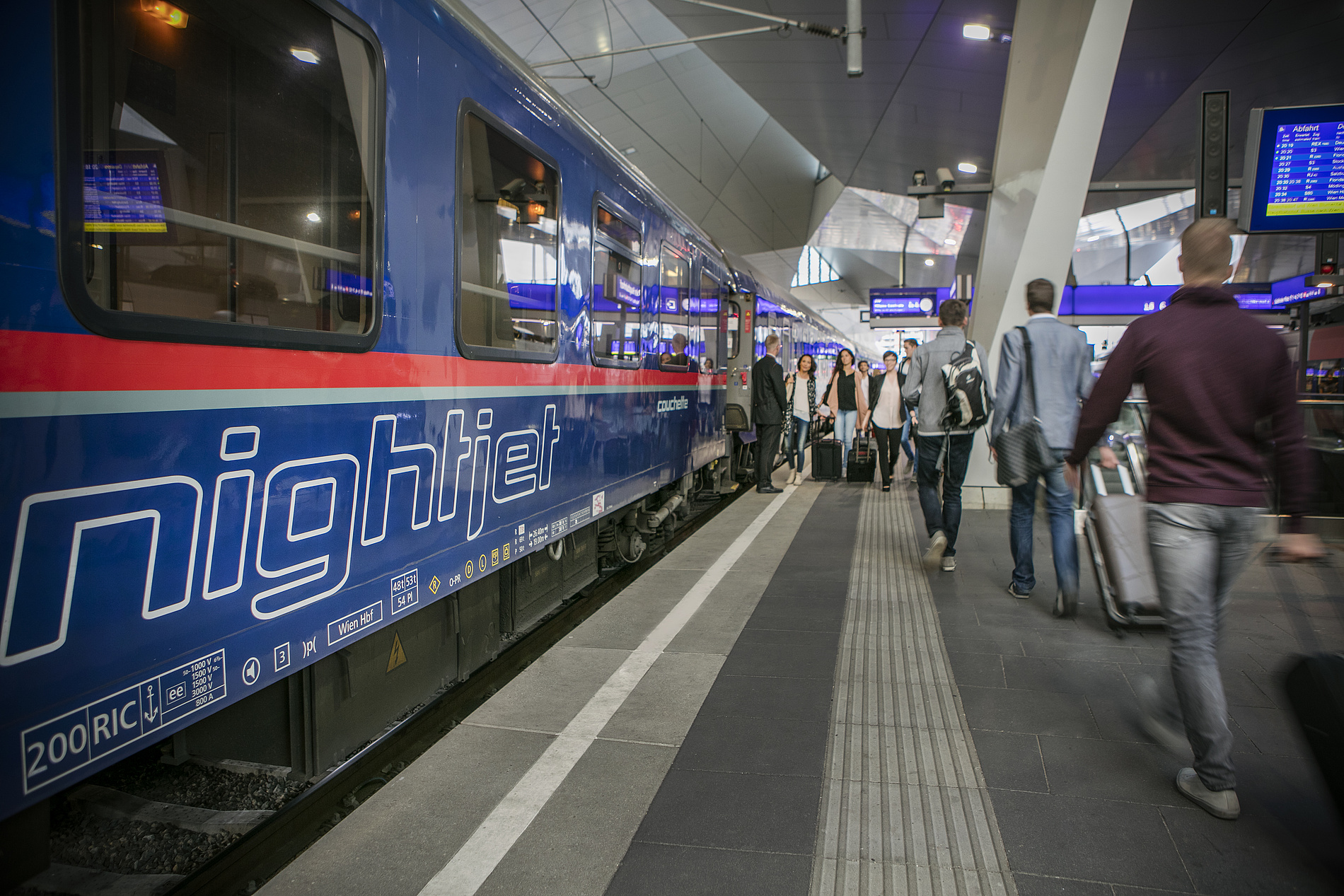 Zusammenarbeit zwischen ÖBB und Skigebieten ausgebaut