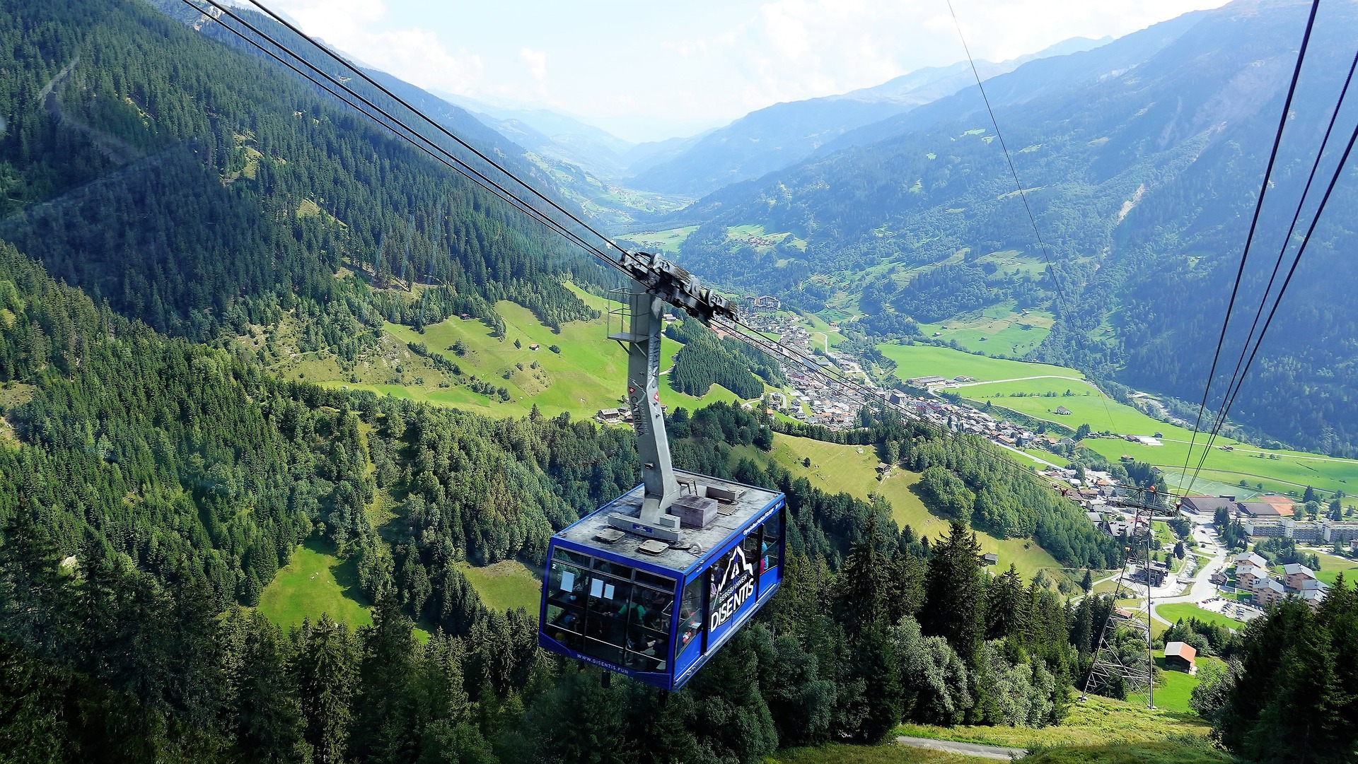 Sommer 2021: Schweizer Seilbahnen weiter 30 % im Minus