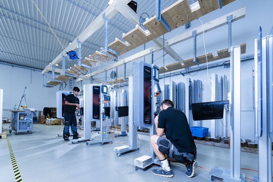 Axess erweitert Produktionsflächen in Innsbruck