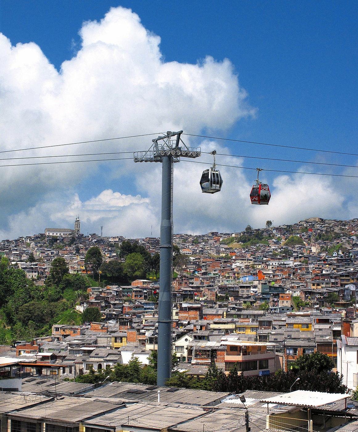 Leitner baut weitere urbane Seilbahn in Kolumbien