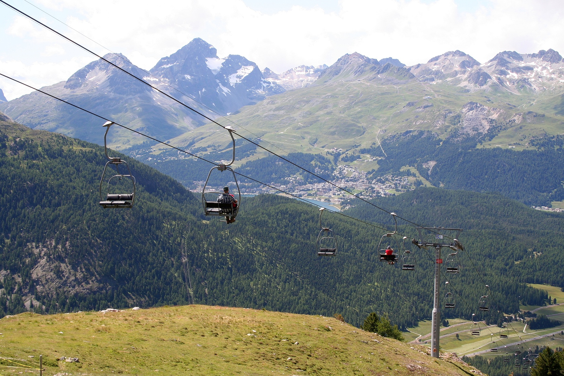 Sesselbahn mit BACO-Kurve in Pontresina