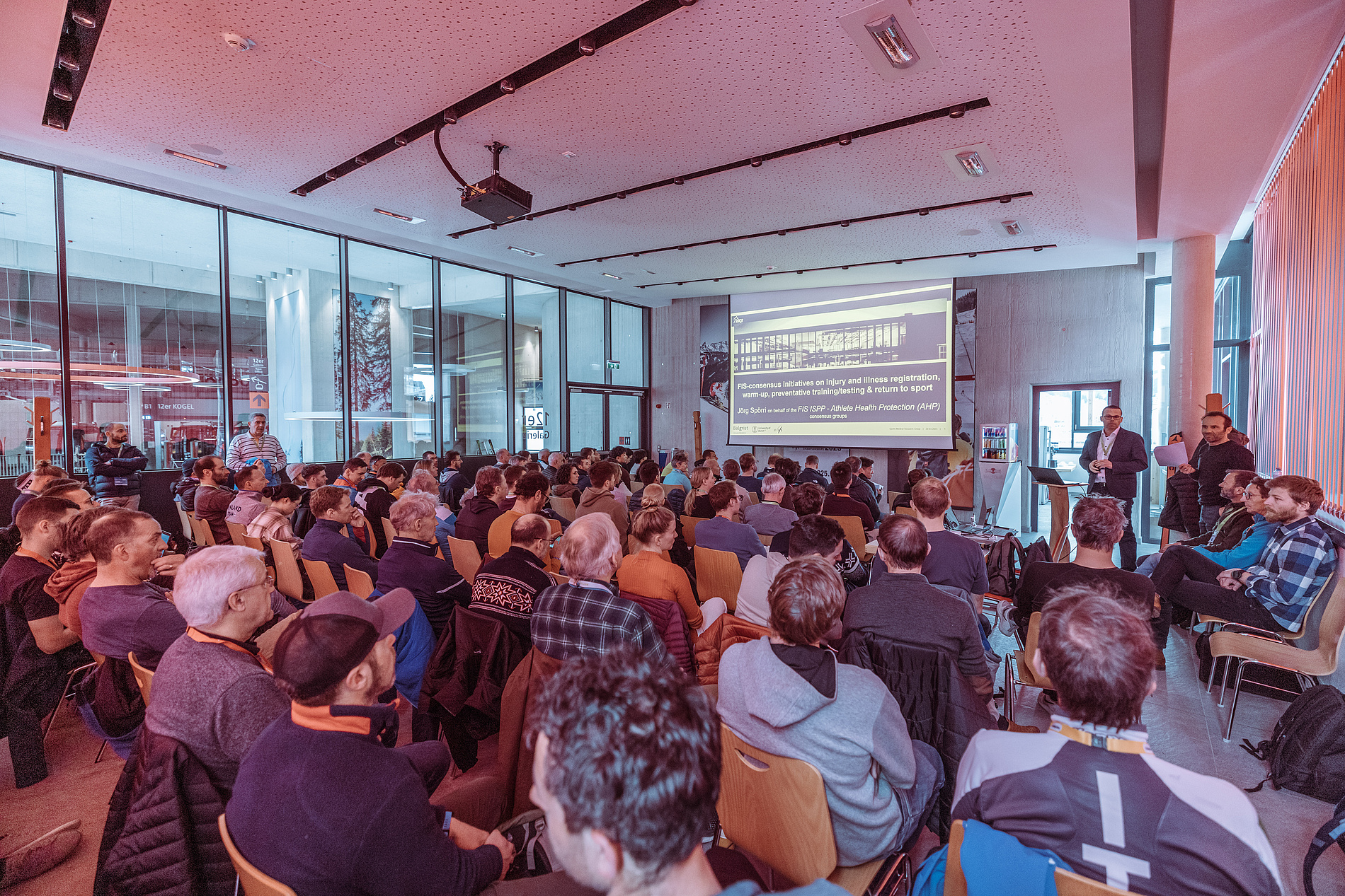 Internationaler Skisport-Kongress in Saalbach Hinterglemm