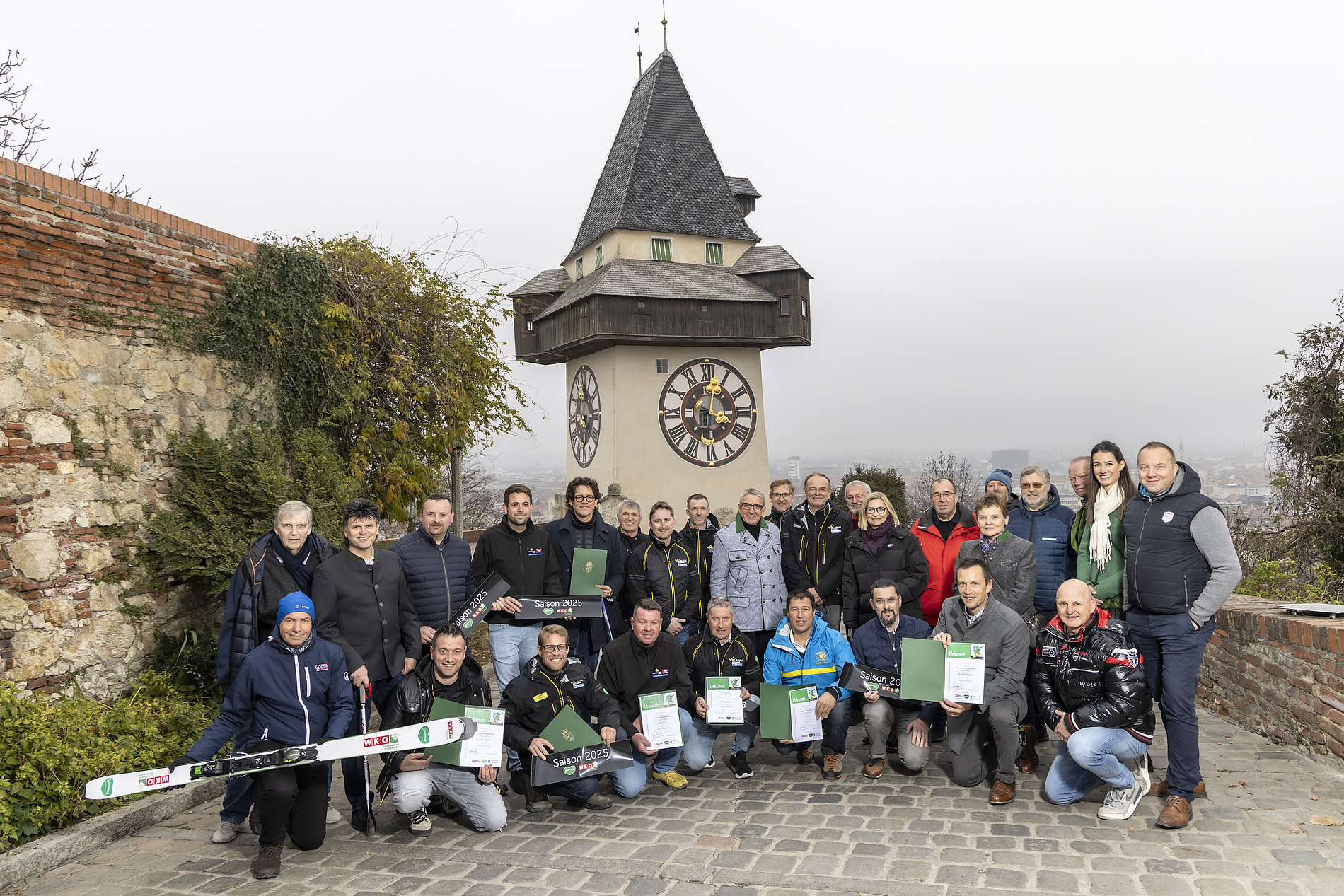 Steirisches Pistengütesiegel an acht Skigebiete verliehen