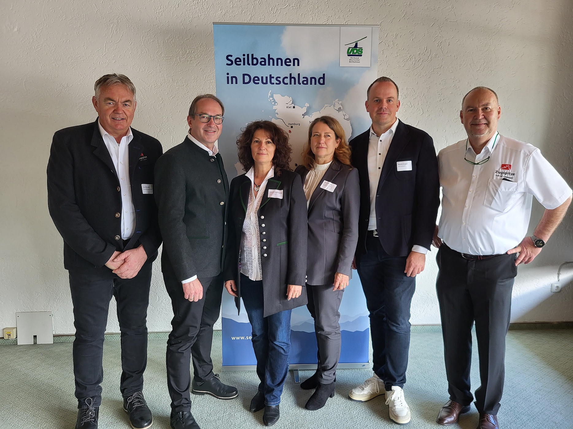 Neuer Vorstand gewählt und Durchbruch in der Ausbildungsfrage