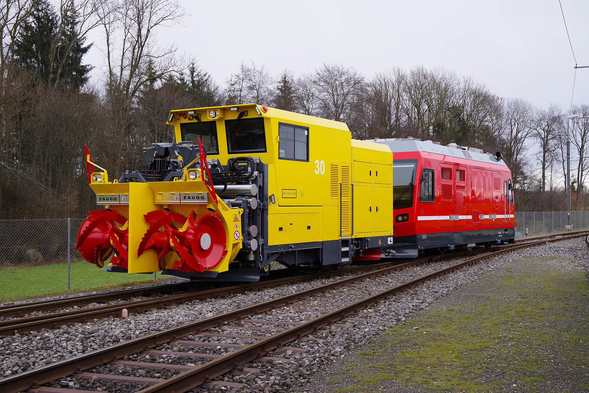 „Schneefresser“ für höchstgelegene Zahnradbahn der Welt
